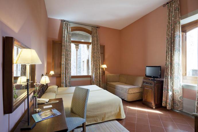 Imagen de la habitación del Hotel Parador De Cardona. Foto 9