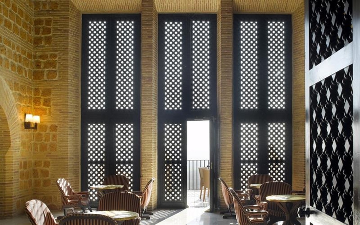 Imagen del bar/restaurante del Hotel Parador De Carmona. Foto 5