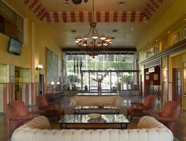 Imagen general del Hotel Parador De Córdoba. Foto 12