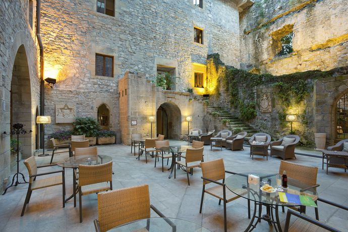 Imagen del bar/restaurante del Hotel Parador De Hondarribia. Foto 2