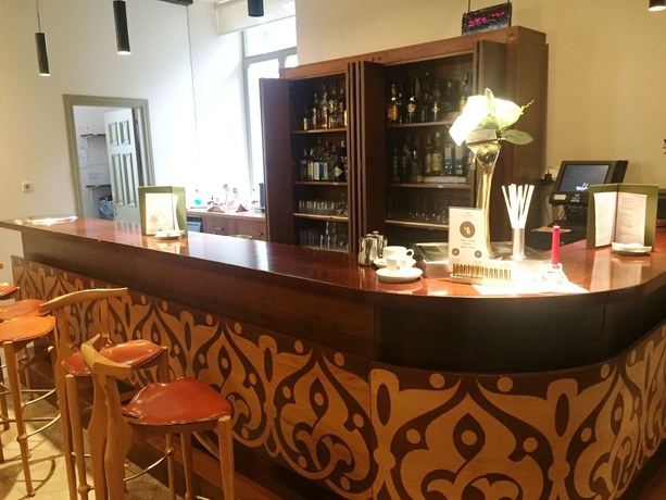 Imagen del bar/restaurante del Hotel Parador De Limpias. Foto 4