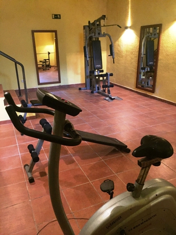 Imagen de los interiores del Hotel Parador De Limpias. Foto 15