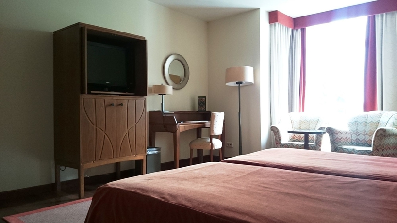 Imagen de la habitación del Hotel Parador De Limpias. Foto 11