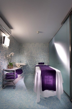 Imagen de la piscina del Hotel Parador De Lorca. Foto 9