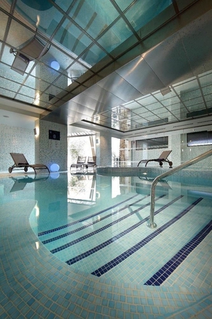 Imagen de la piscina del Hotel Parador De Lorca. Foto 13