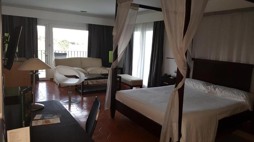 Imagen general del Hotel Parador De Málaga Golf. Foto 15