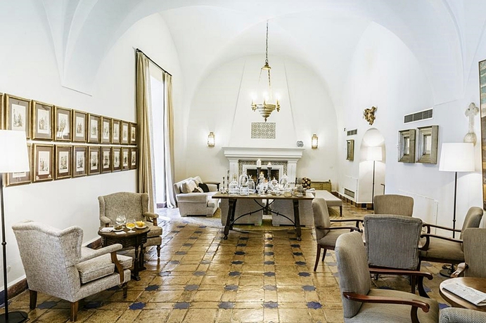 Imagen general del Hotel Parador De Mérida. Foto 11