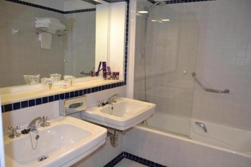 Imagen de la habitación del Hotel Parador De Moj&aacute;car. Foto 9