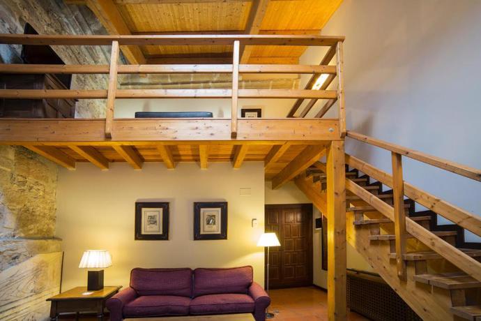 Imagen de los interiores del Hotel Parador De Monforte De Lemos. Foto 15