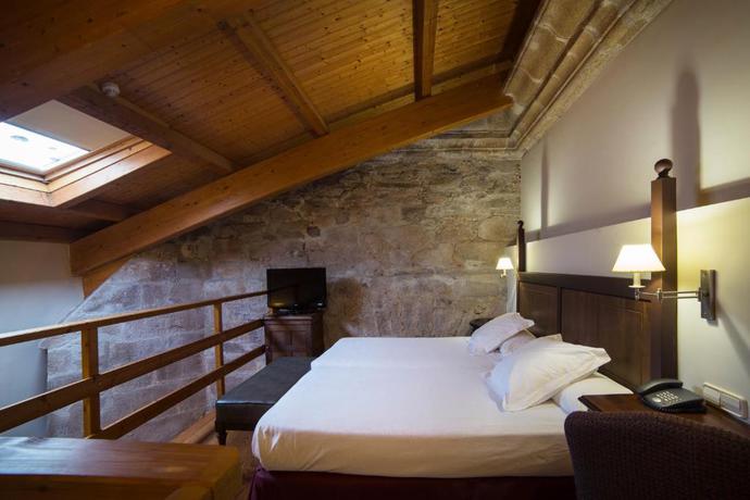 Imagen de la habitación del Hotel Parador De Monforte De Lemos. Foto 6