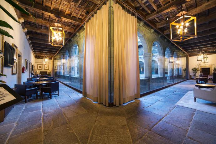 Imagen de los interiores del Hotel Parador De Monforte De Lemos. Foto 18