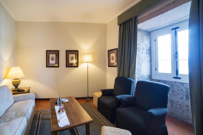 Imagen de la habitación del Hotel Parador De Monforte De Lemos. Foto 11