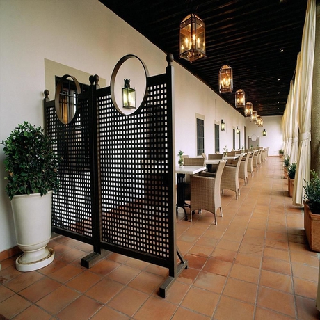 Imagen de los interiores del Hotel Parador De Oropesa. Foto 12