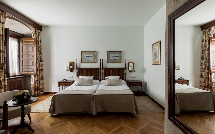 Imagen de la habitación del Hotel Parador De Pontevedra. Foto 3