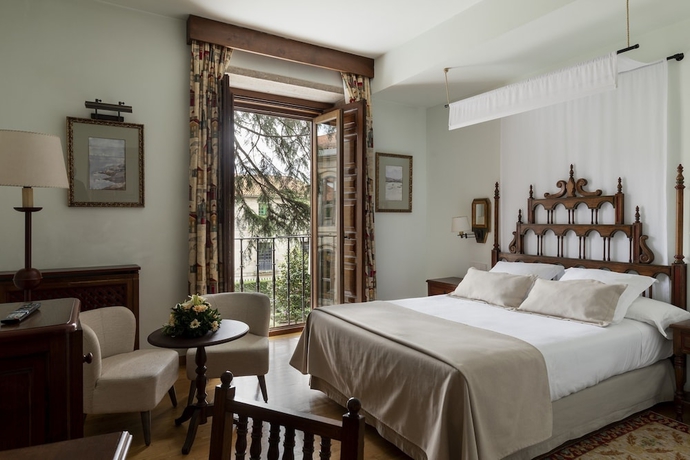 Imagen de la habitación del Hotel Parador De Pontevedra. Foto 8