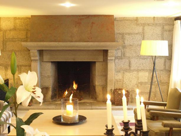 Imagen de los interiores del Hotel Parador De Puebla De Sanabria. Foto 11