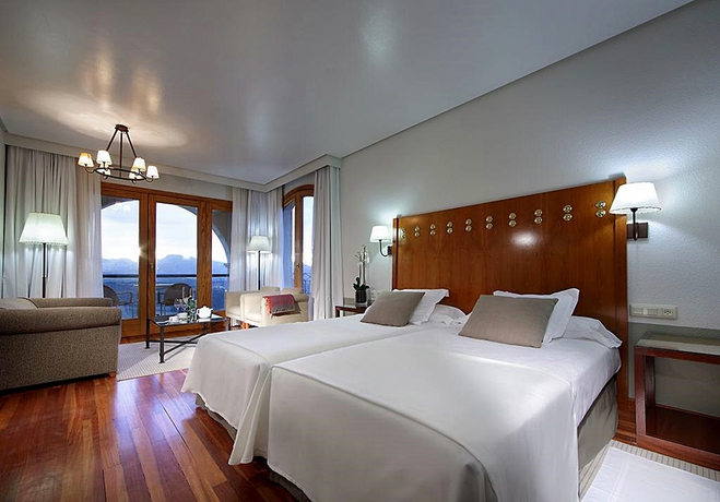 Imagen general del Hotel Parador De Ronda. Foto 9