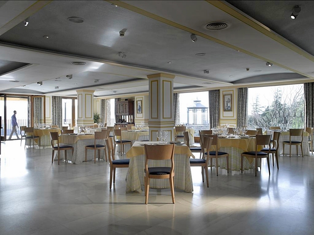 Imagen general del Hotel Parador De Ronda. Foto 11