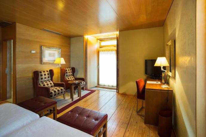 Imagen general del Hotel Parador De Santo Estevo. Foto 12