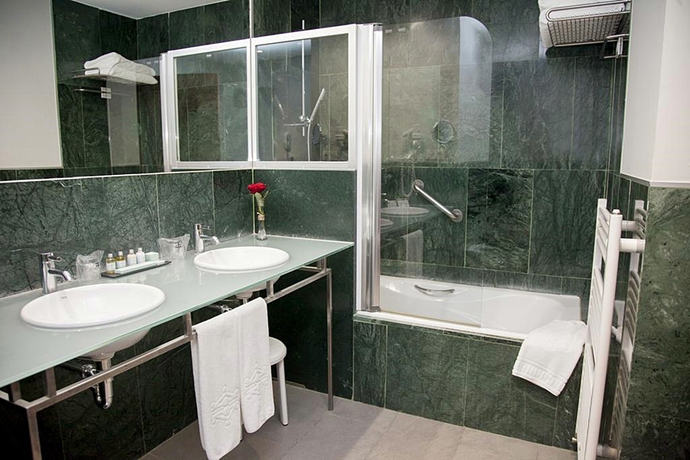 Imagen de la habitación del Hotel Parador De Soria. Foto 7