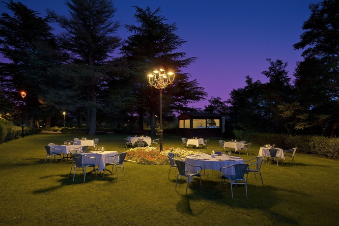 Imagen de los exteriores del Hotel Parador De Teruel. Foto 11