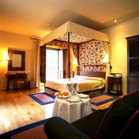 Imagen de la habitación del Hotel Parador De Tordesillas. Foto 3