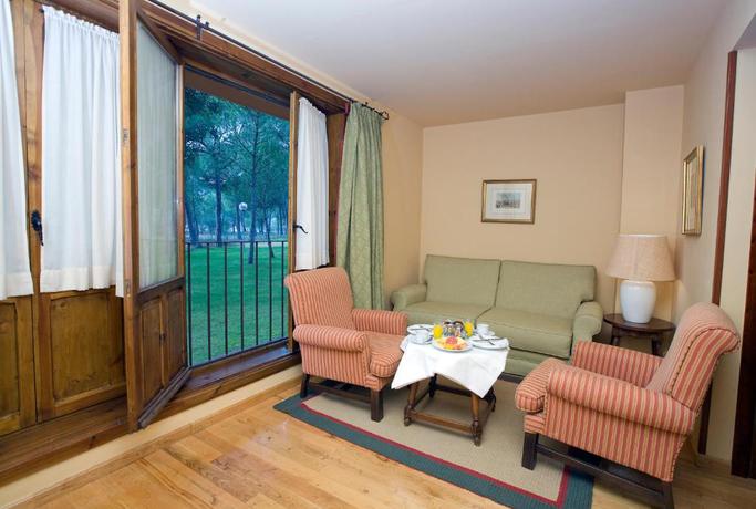 Imagen de la habitación del Hotel Parador De Tordesillas. Foto 8