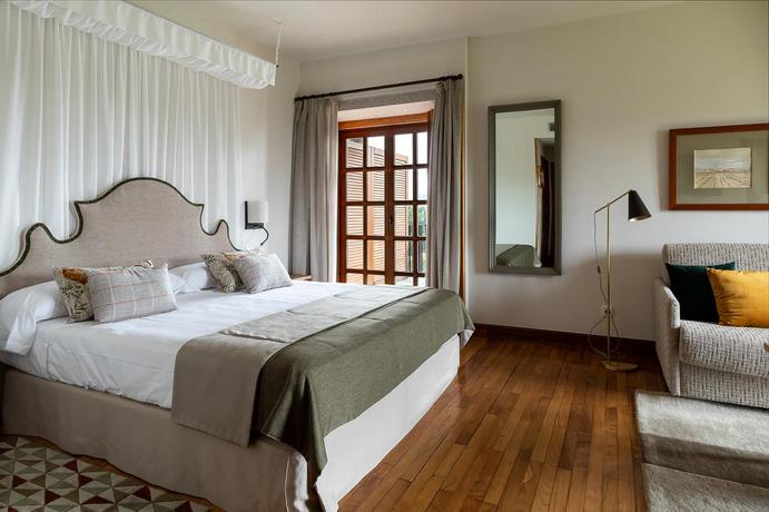 Imagen de la habitación del Hotel Parador De Tui Pontevedra. Foto 11