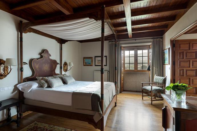 Imagen de la habitación del Hotel Parador De Tui Pontevedra. Foto 13