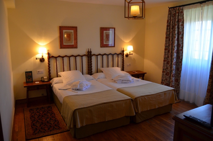 Imagen de la habitación del Hotel Parador De Verin Ourense. Foto 7