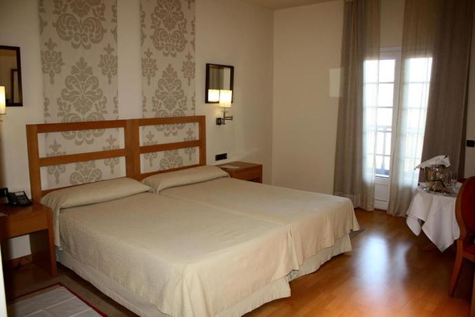 Imagen general del Hotel Parador De Vic Sau. Foto 12