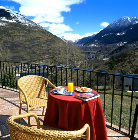 Imagen de los exteriores del Hotel Parador De Vielha. Foto 8