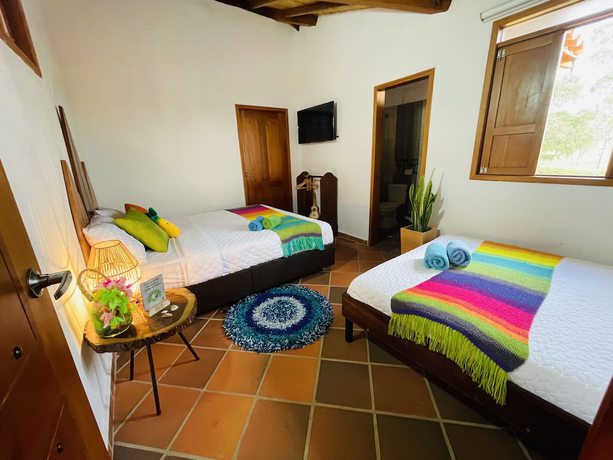 Imagen de la habitación del Hotel Parador La Mesa Redonda. Foto 5