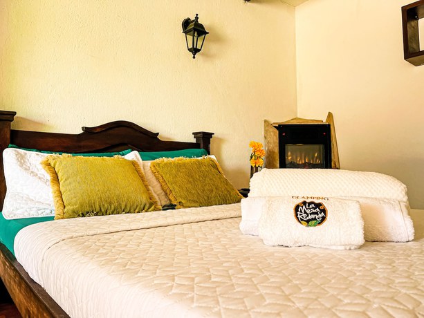 Imagen de la habitación del Hotel Parador La Mesa Redonda. Foto 9