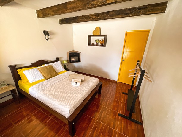 Imagen de la habitación del Hotel Parador La Mesa Redonda. Foto 19