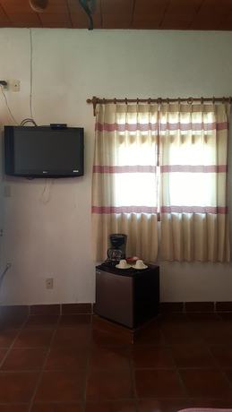 Imagen de la habitación del Hotel Parador Montecarmelo. Foto 8