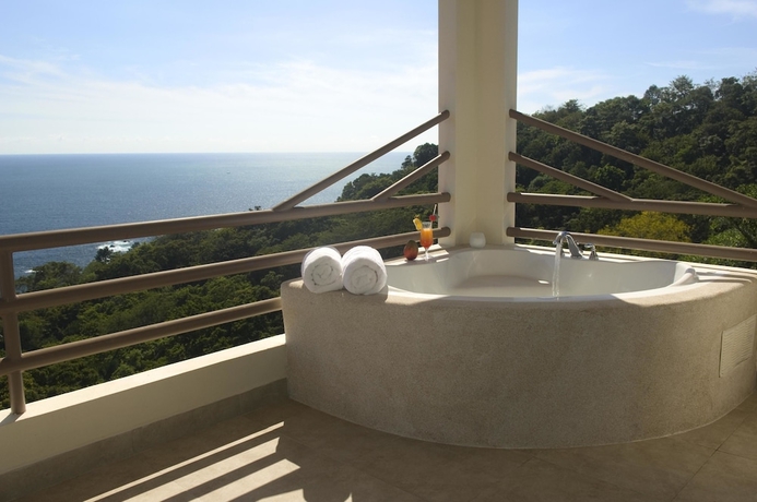 Imagen de la habitación del Hotel Parador Nature Resort and Spa. Foto 3