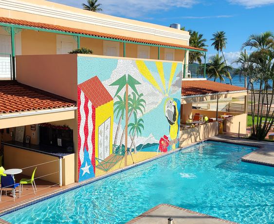 Imagen de la piscina del Hotel Parador Palmas de Luc&iacute;a. Foto 18