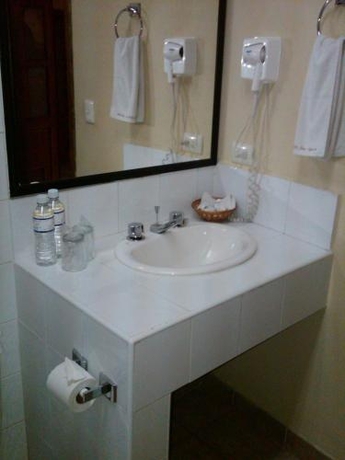 Imagen de la habitación del Hotel Parador San Agustin. Foto 8