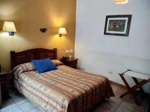 Imagen de la habitación del Hotel Parador San Agustin. Foto 9