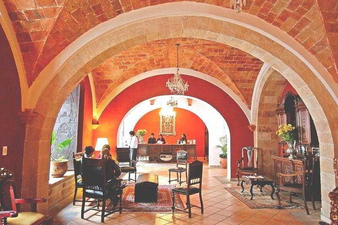 Imagen general del Hotel Parador Santa Maria La Real. Foto 3