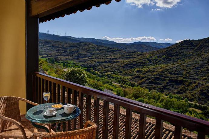 Imagen general del Hotel Parador Sos Del Rey Catolico. Foto 15