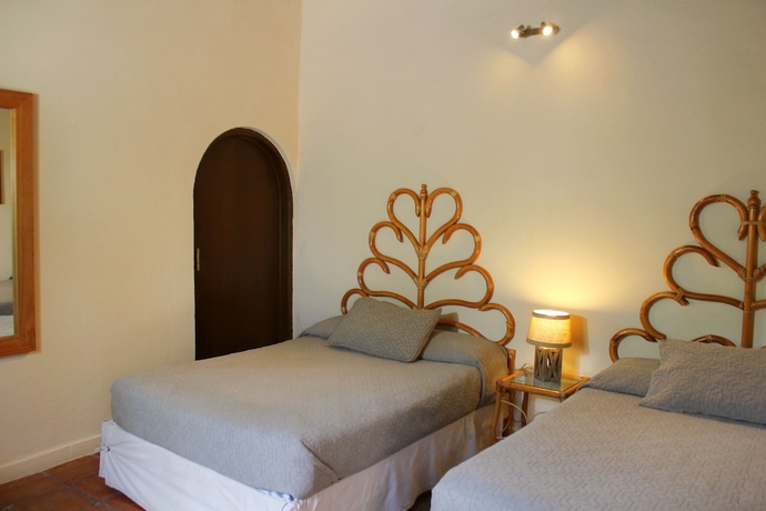 Imagen de la habitación del Hotel Parador Vernal. Foto 18