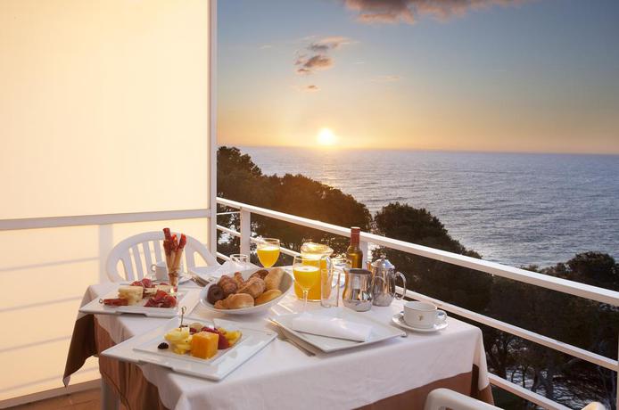 Imagen general del Hotel Parador de Aiguablava. Foto 11