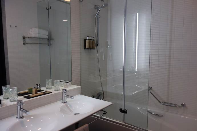 Imagen de la habitación del Hotel Parador de Antequera. Foto 10