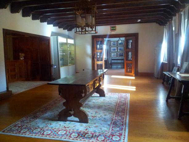 Imagen de los interiores del Hotel Parador de Gredos. Foto 12