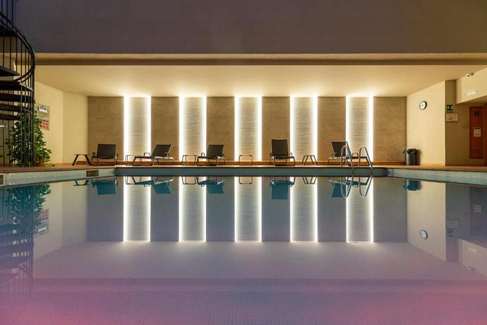 Imagen de los interiores del Hotel Parador de La Seu d'Urgell. Foto 15