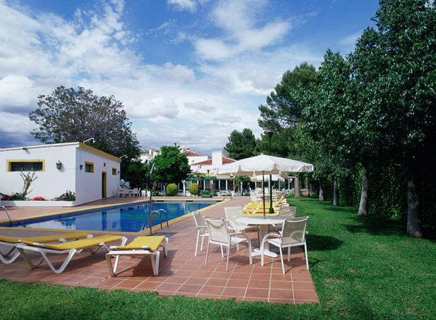 Imagen de los exteriores del Hotel Parador de Puerto Lumbreras. Foto 7