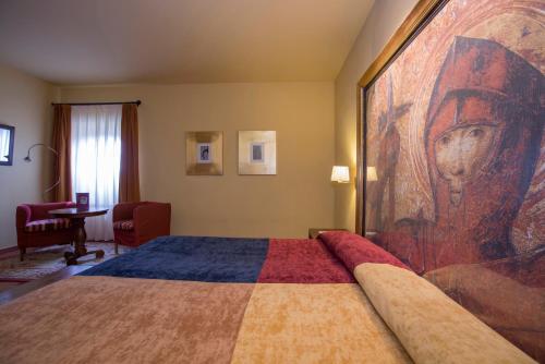 Imagen de la habitación del Hotel Parador de Trujillo. Foto 7