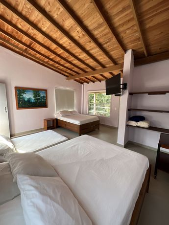 Imagen de la habitación del Hotel Parador del Gitano and Restaurante. Foto 13